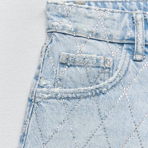 Zara RHINESTONE CURVED SHORTS TRF - Picture 3 of 9